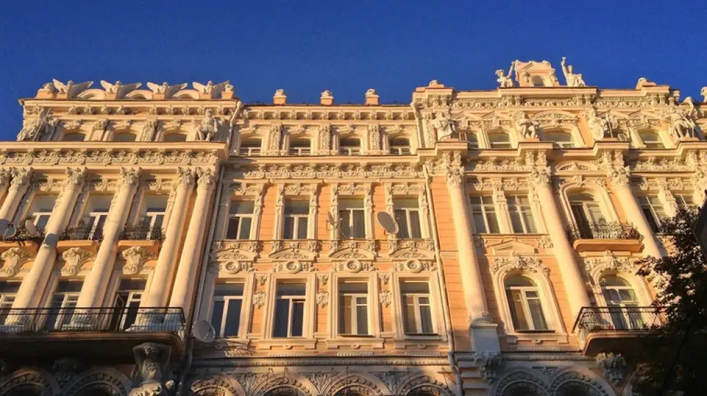 У Києві прокуратура оскаржує незаконний продаж квартири в будинку «Роліт»