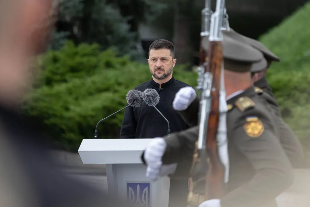Зеленський приєднається до зустрічі європейських лідерів у Парижі