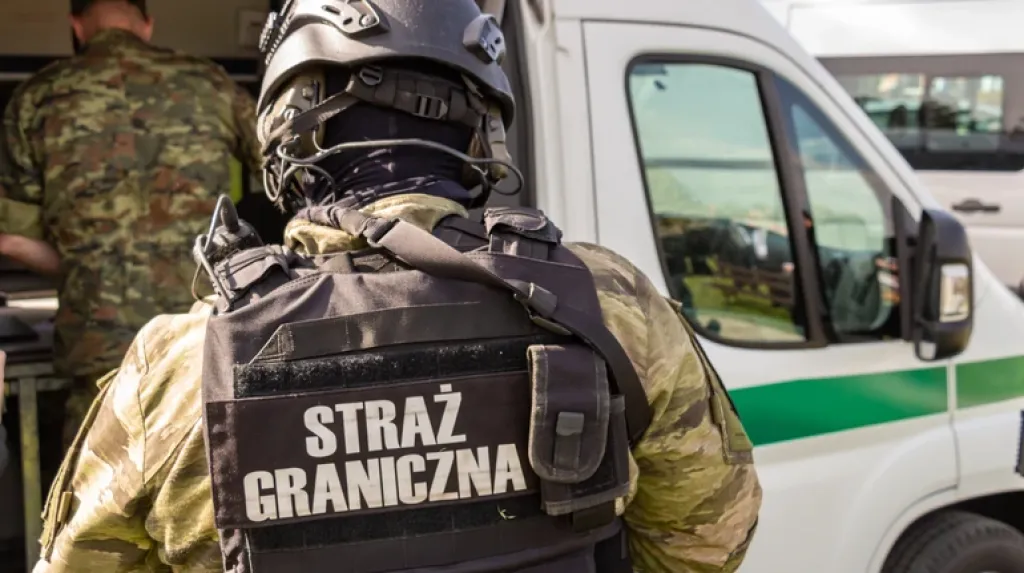 Понад 50 тисяч перевірок: як чоловіки 18-22 років перетинали українсько-польський кордон