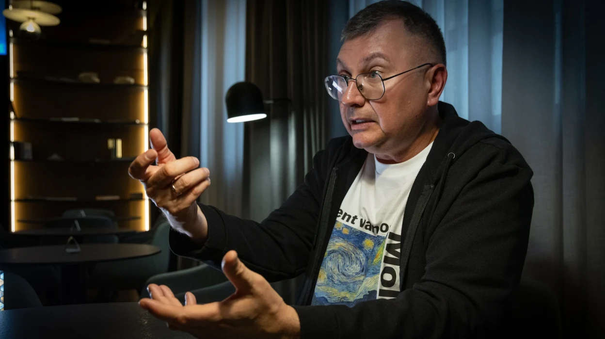 «Мій урок – моя кухня». Як Руслан Шаламов, переможець Global Teacher Prize Ukraine 2025, робить біологію улюбленим предметом