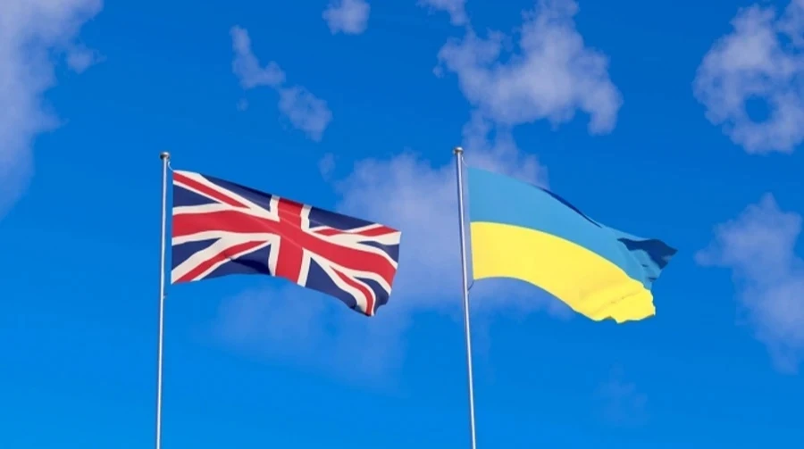 Лондон закликає до миру на умовах України і вимагає реальних гарантій безпеки