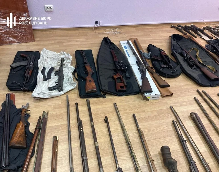 Сім тисяч артефактів повертаються державі: екснардеп передає колекцію музею