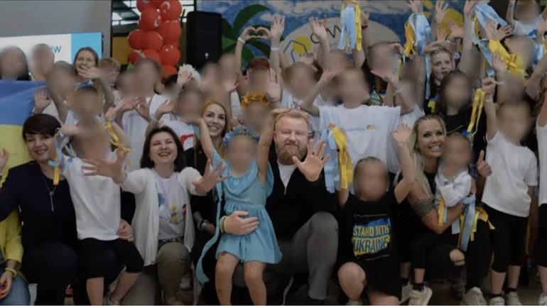 Туреччина пояснила умови розміщення українських сиріт і відкинула звинувачення у бездіяльності