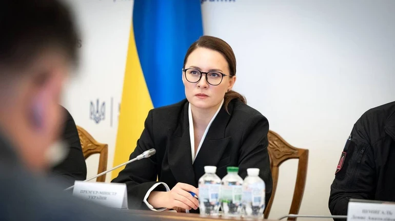 Дистанція без фінішу: як війна навчає жити від точки до точки