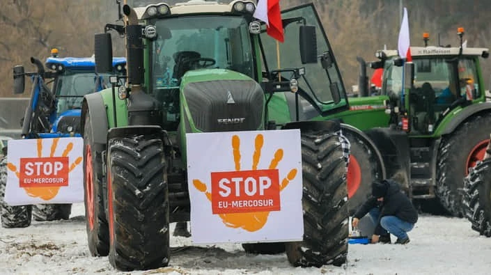 Таллінн закриває кордон для учасників війни проти України: під забороною 261 людина