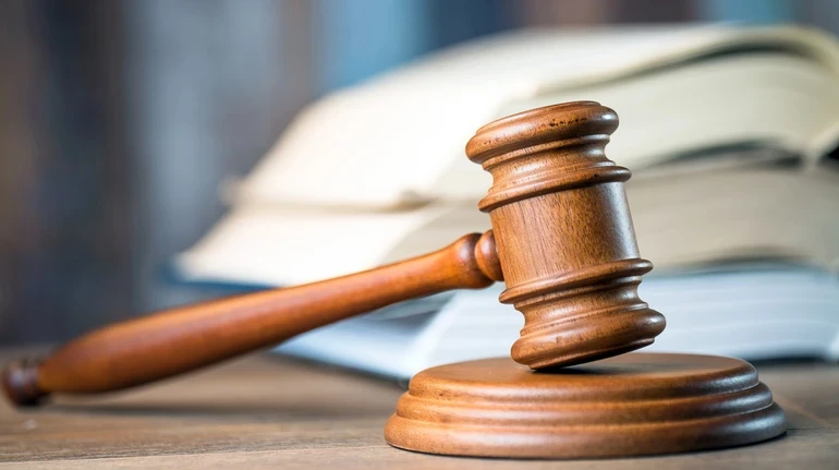 Ліки навіть у темряві: Київ підготував мережу чергових аптек на випадок блекаутів