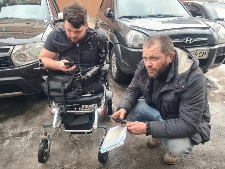 Втратив кінцівки на фронті, але не віру в майбутнє – історія ветерана Олександра Базилевича