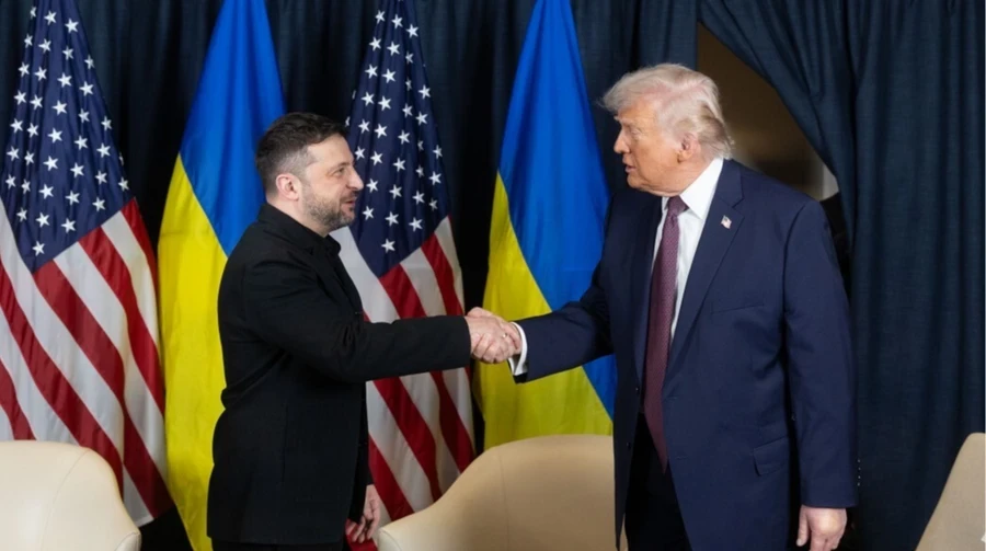 Мирні ініціативи та зброя: Володимир Зеленський обговорив телефоном із Дональдом Трампом майбутню зустріч на саміті “Групи семи”