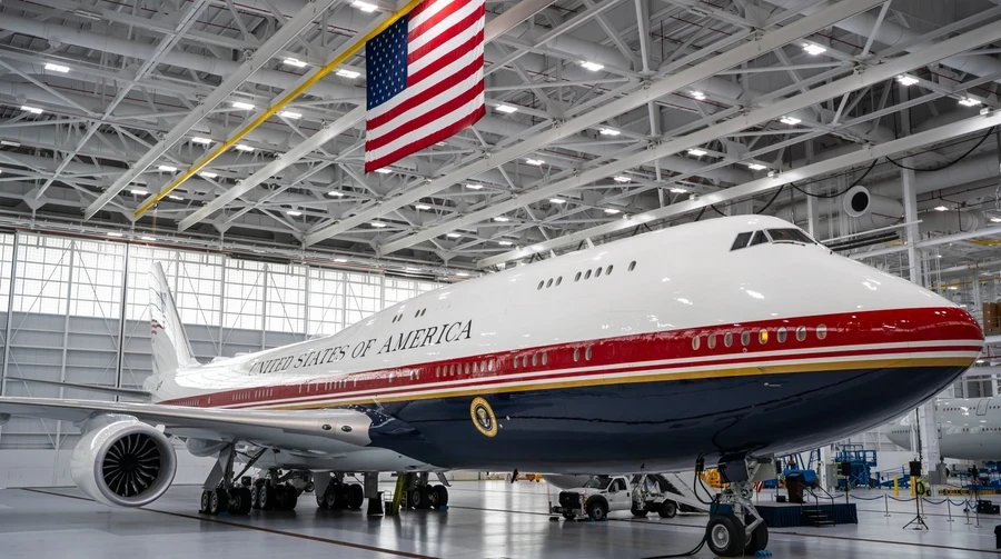 Катарський Boeing 747 за пів мільярда доларів стане новим лайнером Дональда Трампа